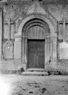 Eglise de Vic-sur-Aisne, vue de détail : le portail