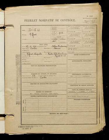Dieu, Alfred, né le 27 décembre 1891 à Villers-Bretonneux (Somme), classe 1911, matricule n° 702, Bureau de recrutement d'Amiens