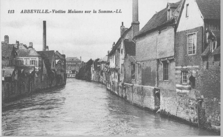 Vieilles maisons sur la Somme