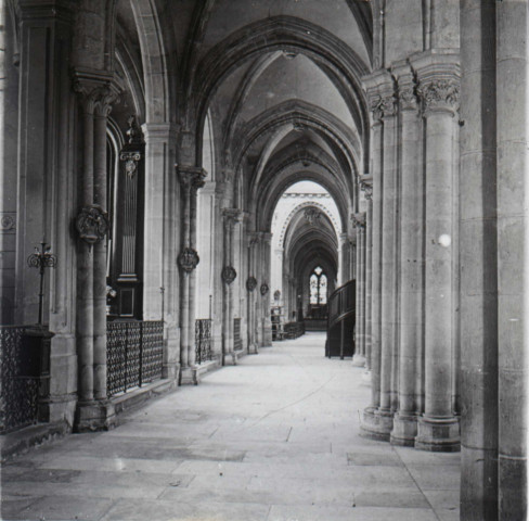 Intérieur de l'église du Petit Andelys