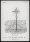 Citernes : croix de l'allée centrale du cimetière de Yonville - (Reproduction interdite sans autorisation - © Claude Piette)