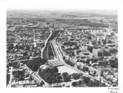 Amiens. Vue aérienne de la ville, le cirque, le quartier Saint-Roch, la Hotoie, le centre ville, les boulevards extérieurs, les ISAI Faidherbe