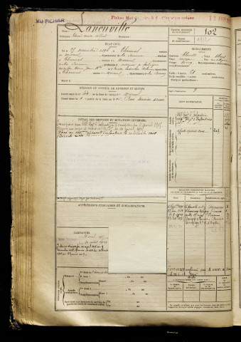 Laneuville, Edouard Moise Alfred, né le 25 novembre 1896 à Thennes (Somme), classe 1916, matricule n° 102, Bureau de recrutement de Péronne