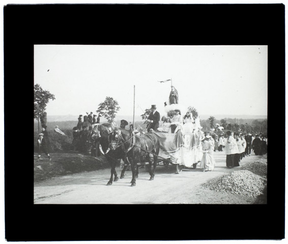 Fêtes du centenaire de Sainte-Colette à Corbie - mai 1907
