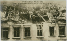 STRASSENKAMPFE BERLIN 1919. DURCH FLIEGERBOMBE ZERSTORTES HAUS IN DER BLUMENSTRASSE
