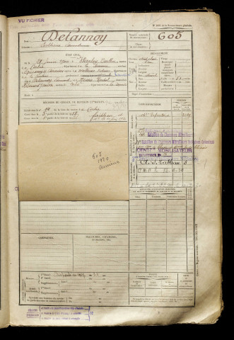 Delannoy, Sosthène Edmond, né le 21 juin 1900 à Warloy-Baillon (Somme), classe 1920, matricule n° 605, Bureau de recrutement d'Amiens