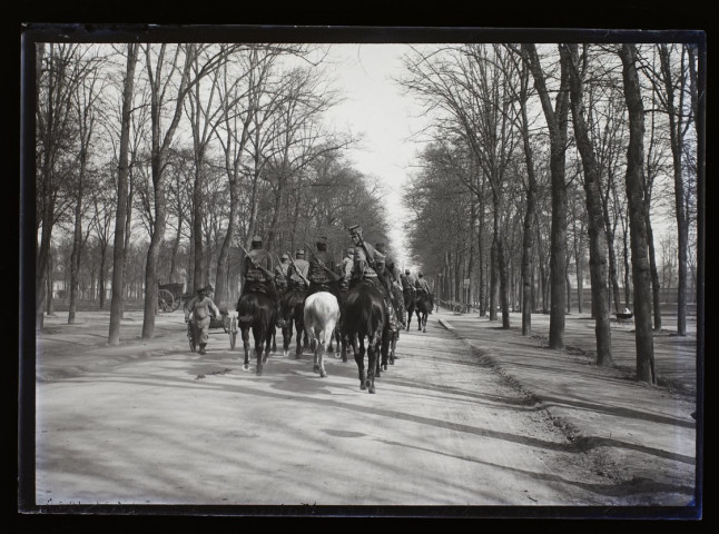 Chasseurs à cheval à la Hotoie - avril 1902