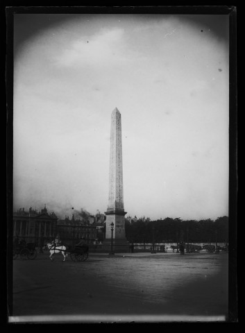 Paris - l'obélisque place de la Concorde - juillet 96