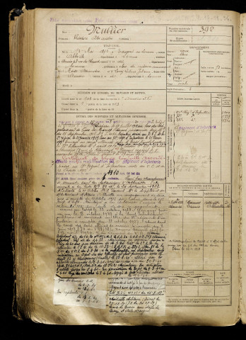 Mullier, Théodore Alexandre, né le 13 mai 1892 à Eaucourt-sur-Somme (Somme), classe 1912, matricule n° 392, Bureau de recrutement d'Amiens