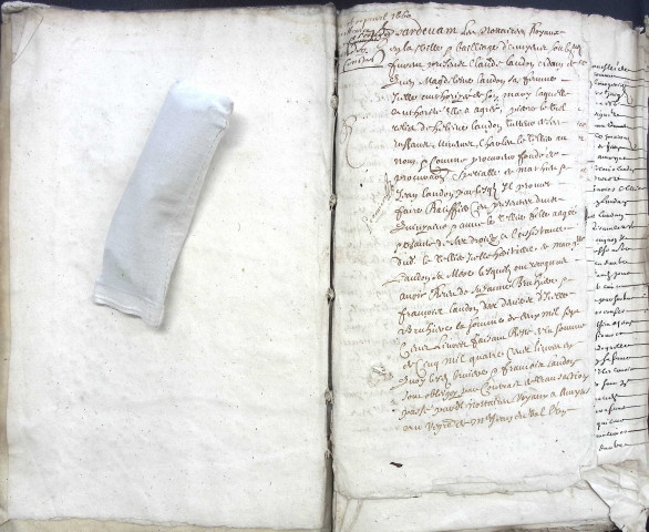 Etude de Me Pierre Lagrene à Amiens (étude n°4). Minutes des années 1660-1662