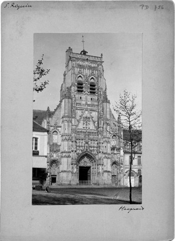 Eglise abbatiale : façade