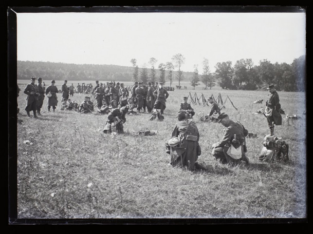 72e de ligne - plaine pr7s de Guignemicourt - marche du 5 septembre 1902
