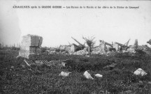 Les Ruines de la Mairie et les débris de la statue de Lhomond