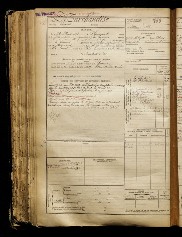 Marchandise, Théodule, né le 24 mars 1898 à Doingt (Somme), classe 1918, matricule n° 758, Bureau de recrutement de Péronne