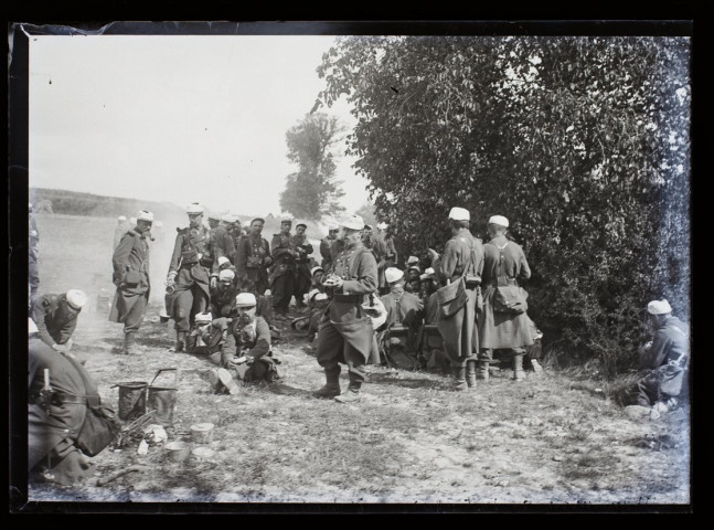 Manoeuvres - septembre 1902 - 8e chasseurs à Rumigny