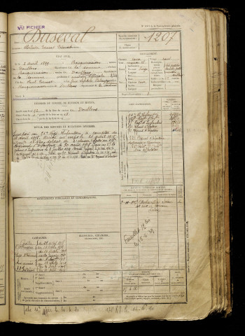 Duseval, Hilaire Ernest Edouard, né le 02 avril 1899 à Bouquemaison (Somme), classe 1919, matricule n° 1207, Bureau de recrutement d'Abbeville