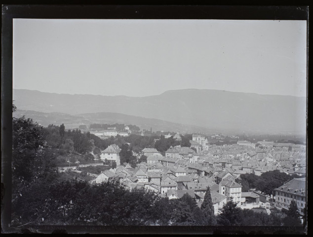 Chambéry, vue d'ensemble prise côté des casernes - juillet 1902