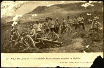 Carte postale intitulée "Guerre 1914-15. L'Artillerie russe prenant position en Galicie". Correspondance de Sosthènes Delassus à son épouse Louise