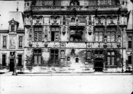 L'hôtel de ville de Compiègne : détail de la façade monumentale