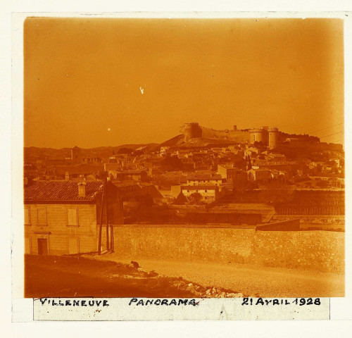 Villeneuve (Gard). Panorama