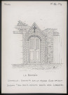 La Bassée (Nord) : chapelle oratoire sur la façade d'une maison - (Reproduction interdite sans autorisation - © Claude Piette)