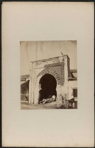 Province d'Oran. 4 planches photographiques pour inventaire de monuments historiques : 4 vues de M'Dersatachfinya. Ancien palais de Aboul-Hacen-Ali, fragments de la décoration du divan de 1335-1340