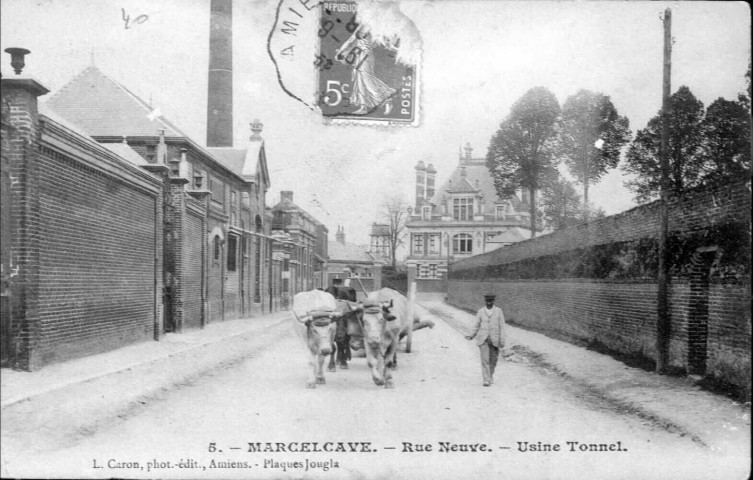 Marcelcave. Rue Neuve. Usine Tonnel