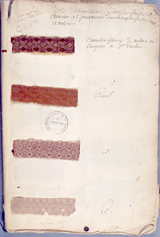 Echantillons de tissus et moquettes fabriqués à Amiens et Abbeville