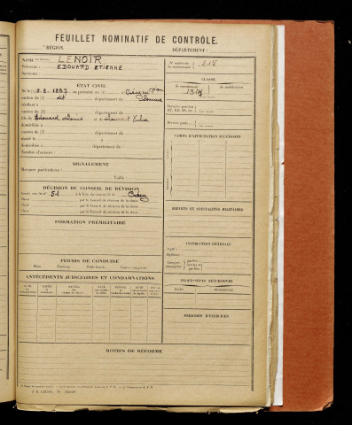 Lenoir, Edouard Etienne, né le 08 mars 1897 à Crécy-en-Ponthieu (Somme), classe 1917, matricule n° 215, Bureau de recrutement d'Abbeville
