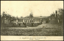 Carte postale intitulée "Bataille de la Marne (6 au 12 septembre 1914). Etrepy. Château". Correspondance de Raymond Paillart à son fils Louis