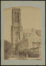 Soissons. Vue du clocher et de l'ancien évêché côté sud