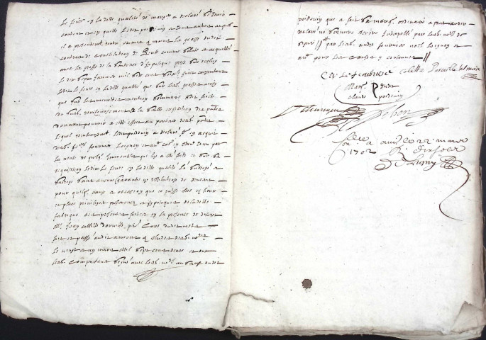 Etude de Me Adrien Dehen à Amiens (étude n°24). Minutes de l'année 1702