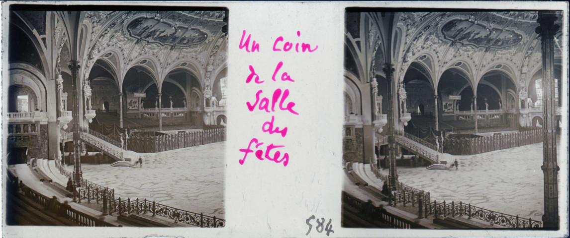 Un coin de la salle des Fêtes