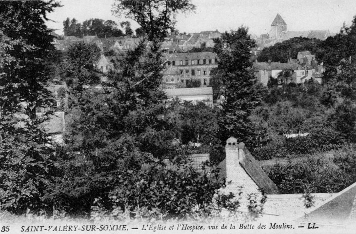 L'Eglise et l'Hospice, vus de la Butte des Moulins