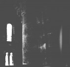 Eglise vue intérieure : détail d'un pilier