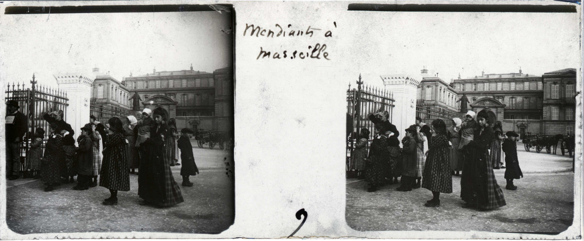 Mendiants à Marseille